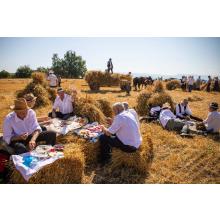 Székelyföld erejét a gazdák adják - Hagyományos aratóünnepet tartottak Csernátonban